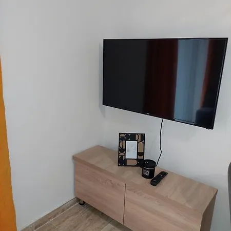 Lägenhet U Ulici Breza *