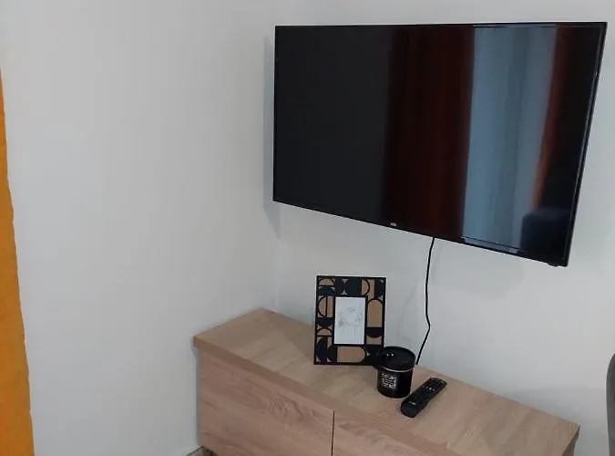 شقة U Ulici Breza *